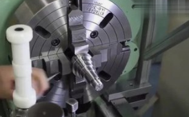 Formas e métodos para melhorar a precisão do processamento de peças sobressal...